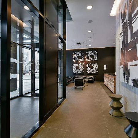 Luxury Skyline Condo In Downtown Free 24/7 Parking Winnipeg Exteriör bild