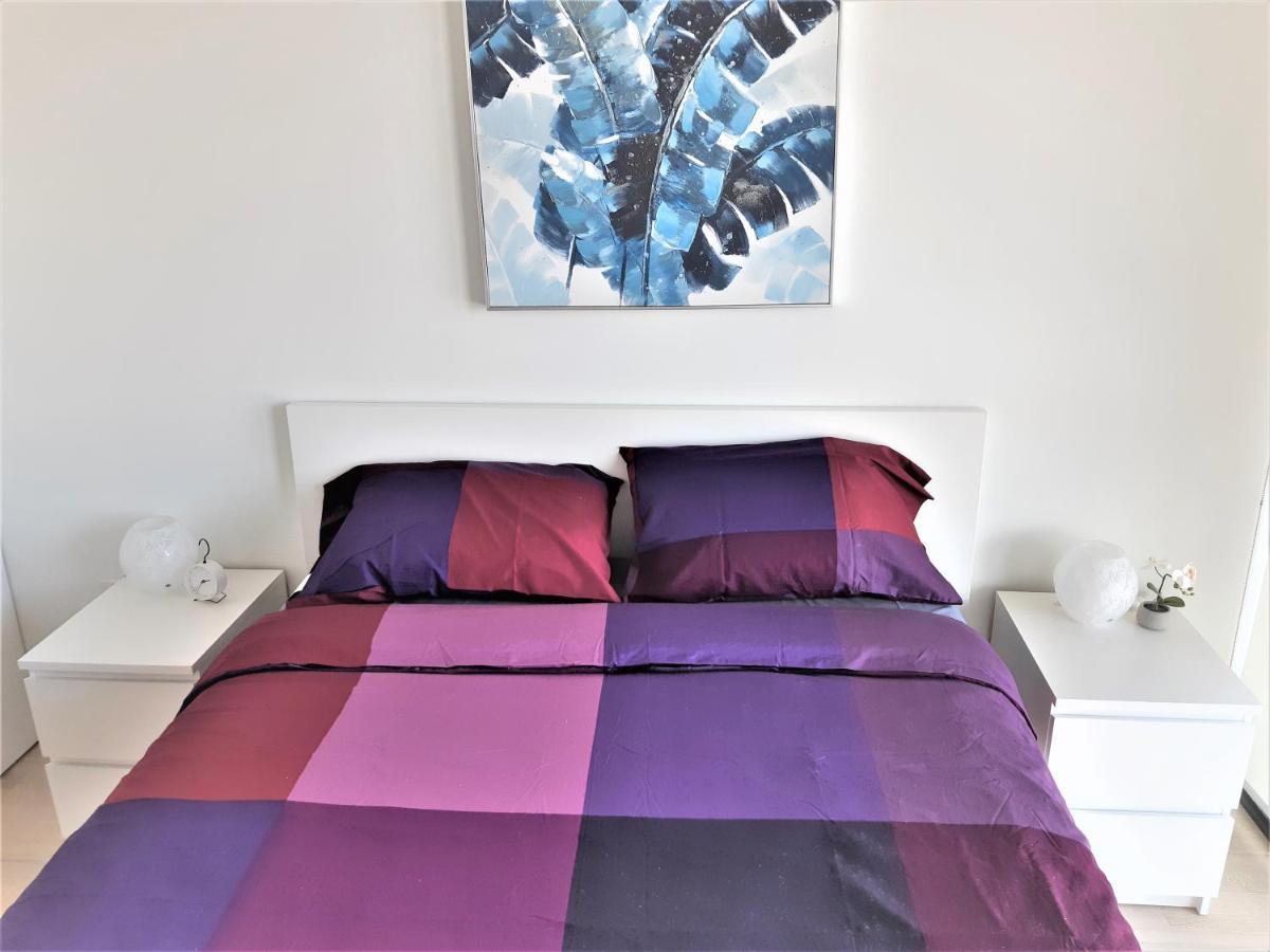 Luxury Skyline Condo In Downtown Free 24/7 Parking Winnipeg Exteriör bild